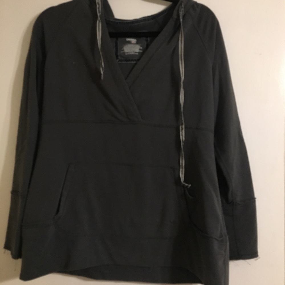 v neck hoodie